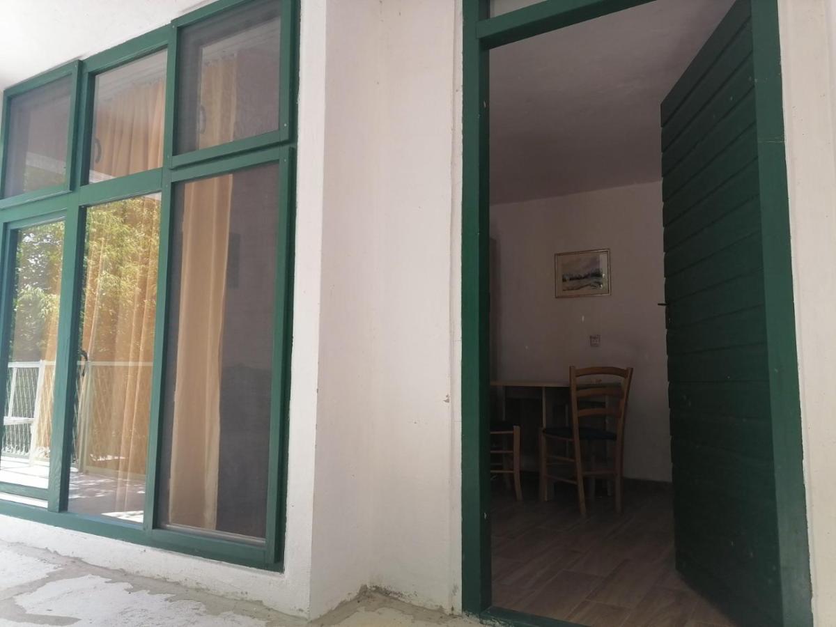 Apartman Milica Golubic  Zewnętrze zdjęcie